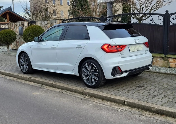 Audi A1 cena 91700 przebieg: 35000, rok produkcji 2021 z Gołańcz małe 121